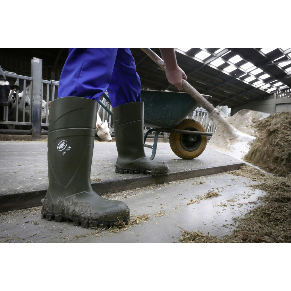 Bekina 超防滑雨鞋 鋼頭鞋